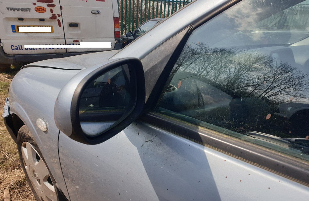 Nissan Almera SE Wing Mirror Passengers